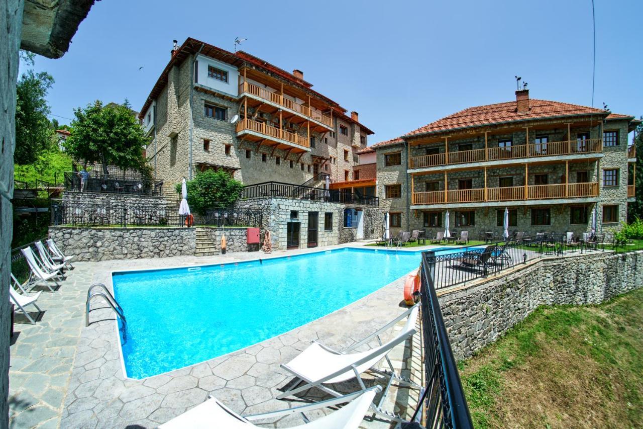 Hotel Victoria Metsovo Exteriör bild