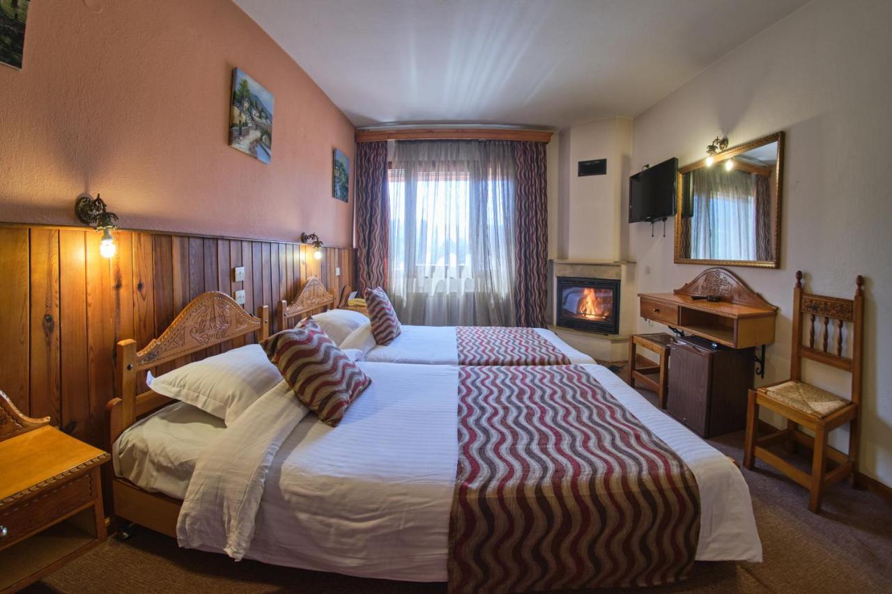 Hotel Victoria Metsovo Exteriör bild