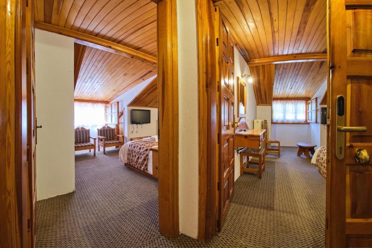 Hotel Victoria Metsovo Exteriör bild