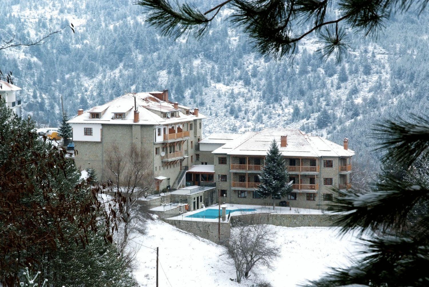Hotel Victoria Metsovo Exteriör bild